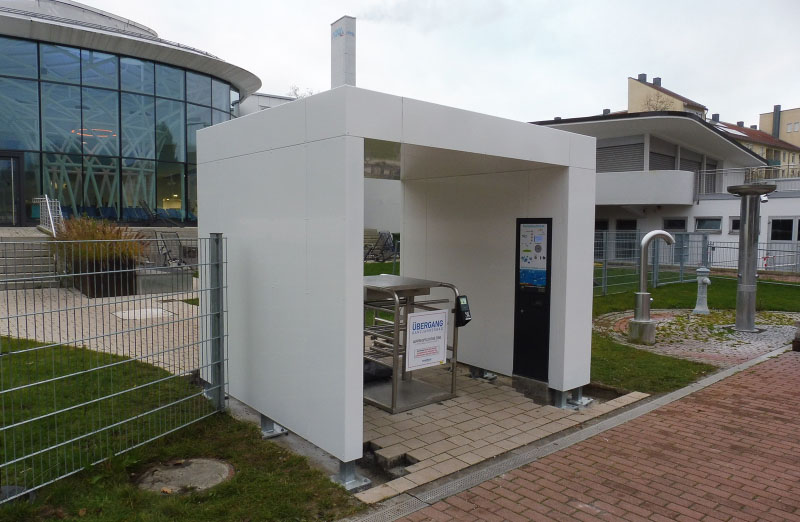 Aquatherm Straubing Überdachung Drehkreuz